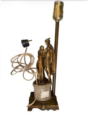 Vintage Romeo & Juliet / Robin Hood / Courting Couple Bronze Lamp #9587